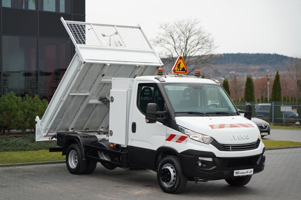 Iveco DAILY 70-180 / WYWROTKA TYLNOZSYPOWA / DMC 7 TON - Dodávka sklápač: obrázok 4 Iveco DAILY 70-180 / WYWROTKA TYLNOZSYPOWA / DMC 7 TON - Dodávka sklápač: obrázok 4