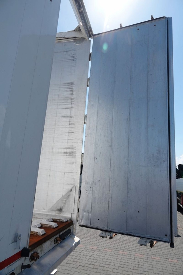 Leasing  Legras RUCHOMA PODŁOGA / WALKING FLOOR / 98 m3 / OPONY Legras RUCHOMA PODŁOGA / WALKING FLOOR / 98 m3 / OPONY: obrázok 9