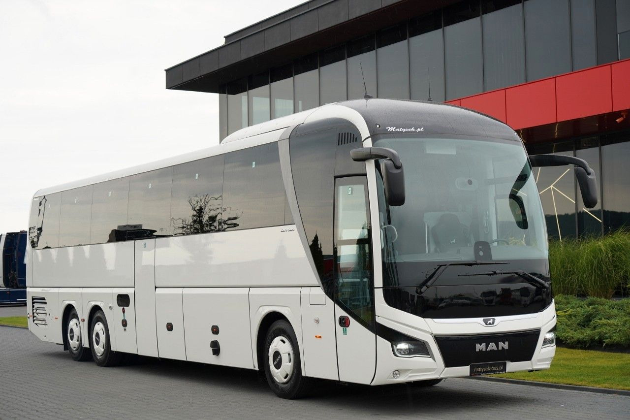 MAN LIONS COACH R08 / EURO 6 / FABRYCZNIE NOWY / DOS - Autokar: obrázok 2 MAN LIONS COACH R08 / EURO 6 / FABRYCZNIE NOWY / DOS - Autokar: obrázok 2