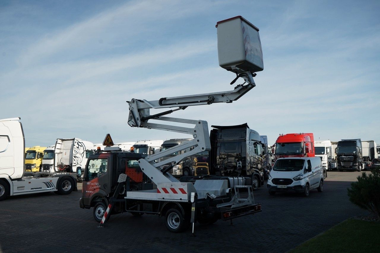 Nissan CABSTAR / ZWYŻKA 16,3 METRÓW / BLIŹNIAK / UDŹWIG - Automobilová plošina: obrázok 4 Nissan CABSTAR / ZWYŻKA 16,3 METRÓW / BLIŹNIAK / UDŹWIG - Automobilová plošina: obrázok 4