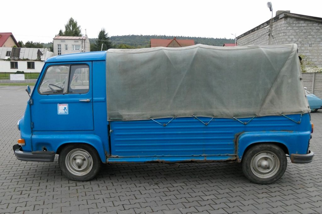 Renault R 21 ESTAFETTE 1000 / OLDTIMER - Minibus, Mikrobus: obrázok 5 Renault R 21 ESTAFETTE 1000 / OLDTIMER - Minibus, Mikrobus: obrázok 5