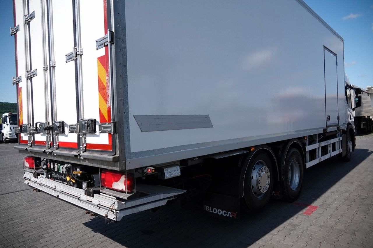 Scania P 410 / 6X2 /CHŁODNIA / SLÓWKA / Agregat THERMO - Chladirenské nákladné vozidlo: obrázok 5 Scania P 410 / 6X2 /CHŁODNIA / SLÓWKA / Agregat THERMO - Chladirenské nákladné vozidlo: obrázok 5