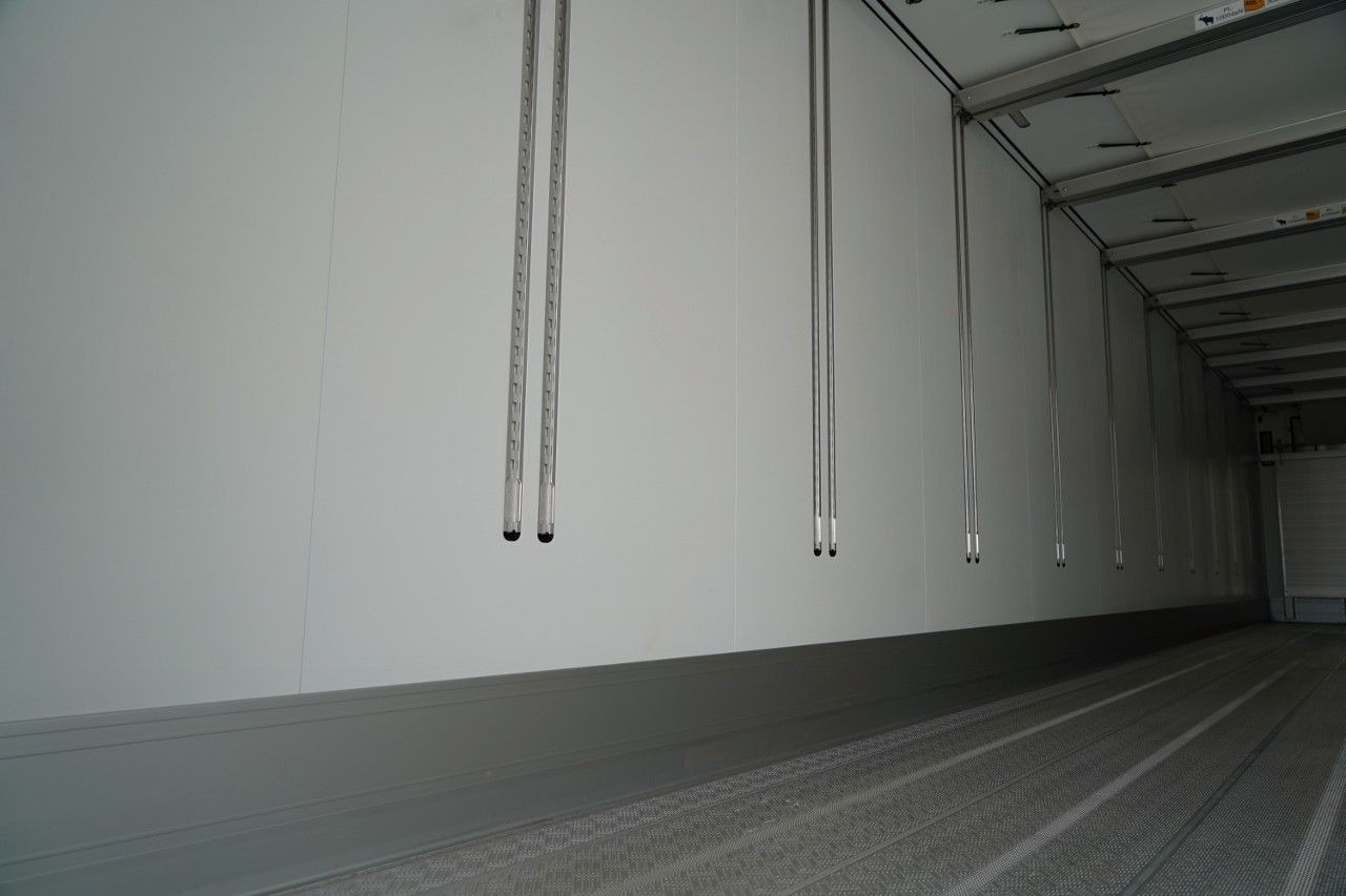 Náves chladírenské Schmitz Cargobull CHŁODNIA / THERMO KING SLX 300 / DOPPELSTOCK /: obrázok 12