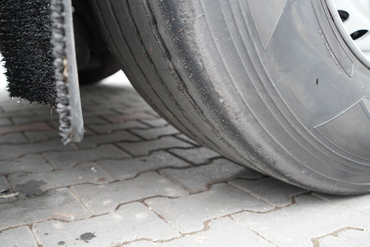 Plachtový náves Schmitz Cargobull FIRANKA / STANDARD / 2 OSIE PODNOSZONE: obrázok 23