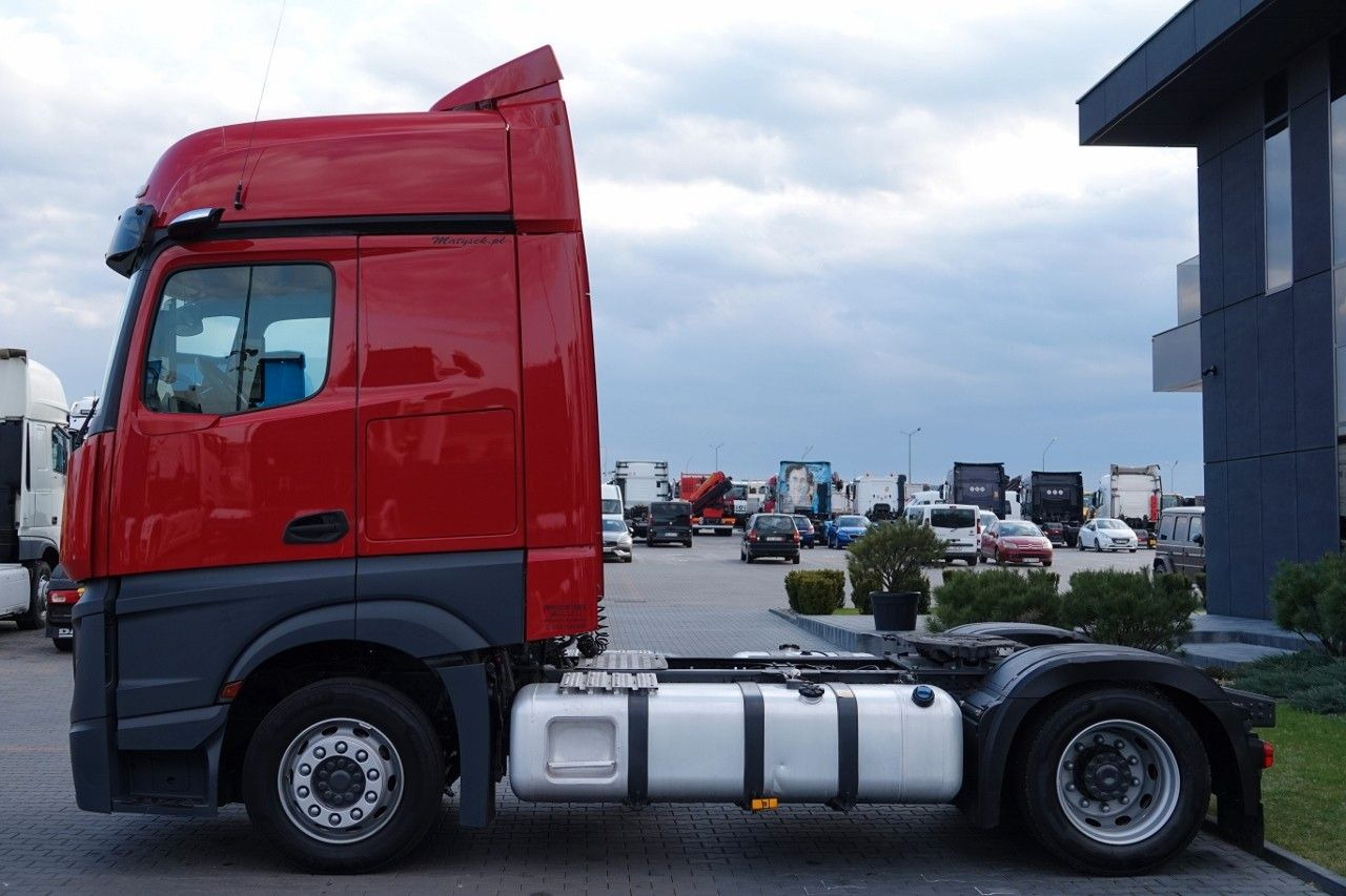 Mercedes-Benz ACTROS 1845 / LOW DECK / MEGA / BIG SPACE / PO - Ťahač: obrázok 5 Mercedes-Benz ACTROS 1845 / LOW DECK / MEGA / BIG SPACE / PO - Ťahač: obrázok 5