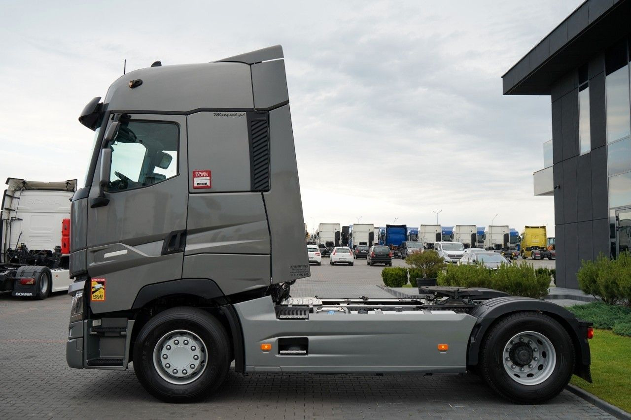 Renault T480 / 13 L / RETARDER / I-PARK COOL / OPONY Renault T480 / 13 L / RETARDER / I-PARK COOL / OPONY - Ťahač: obrázok 3 Renault T480 / 13 L / RETARDER / I-PARK COOL / OPONY Renault T480 / 13 L / RETARDER / I-PARK COOL / OPONY - Ťahač: obrázok 3