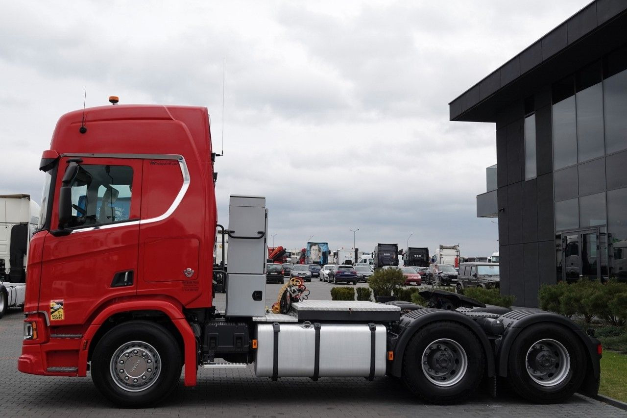 Scania R 580 / V8 / 6x4 / DMC: 150.000 KG / I-PARK COO Scania R 580 / V8 / 6x4 / DMC: 150.000 KG / I-PARK COO - Ťahač: obrázok 5 Scania R 580 / V8 / 6x4 / DMC: 150.000 KG / I-PARK COO Scania R 580 / V8 / 6x4 / DMC: 150.000 KG / I-PARK COO - Ťahač: obrázok 5