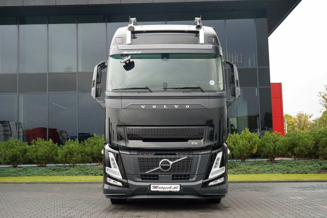 Volvo FH 500 / 2025 ROK / 91 TYS KM / XXL / I-SHIFT - Ťahač: obrázok 3 Volvo FH 500 / 2025 ROK / 91 TYS KM / XXL / I-SHIFT - Ťahač: obrázok 3