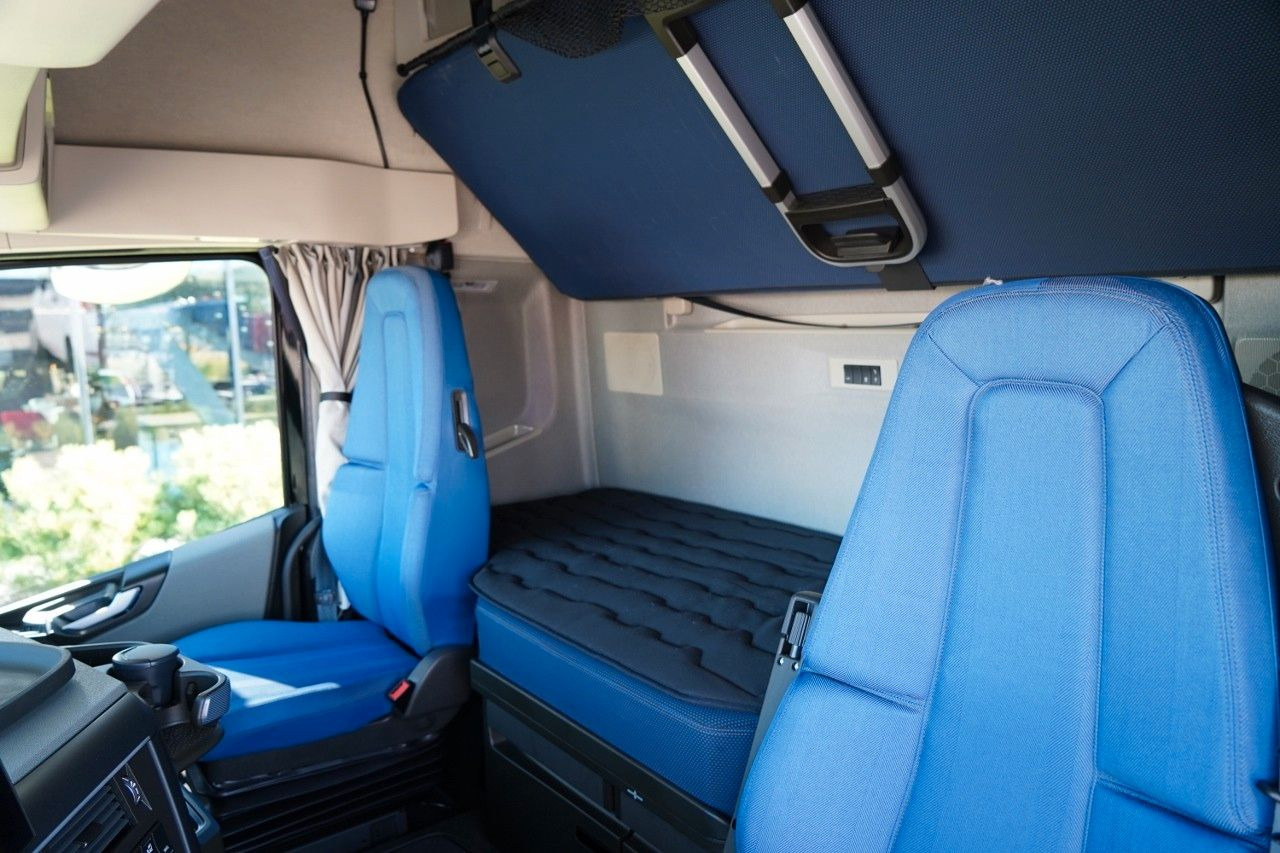 Leasing  Volvo FH 500 / 2025 ROK / 97 TYS KM / XXL / I-SHIFT Volvo FH 500 / 2025 ROK / 97 TYS KM / XXL / I-SHIFT: obrázok 25