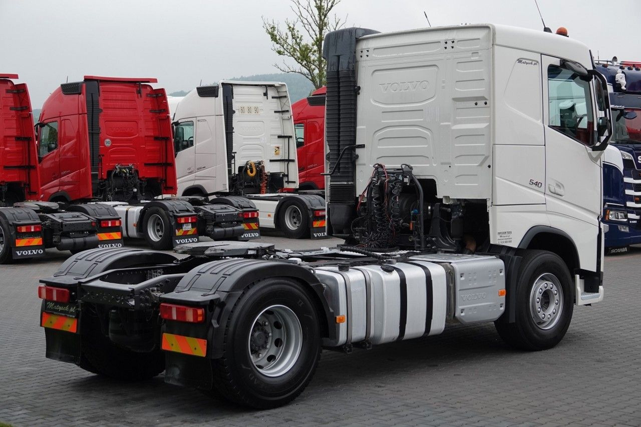 Volvo FH 540 /HYDRAULIKA DWUOBWODOWA / NISKA KABINA - Ťahač: obrázok 5 Volvo FH 540 /HYDRAULIKA DWUOBWODOWA / NISKA KABINA - Ťahač: obrázok 5