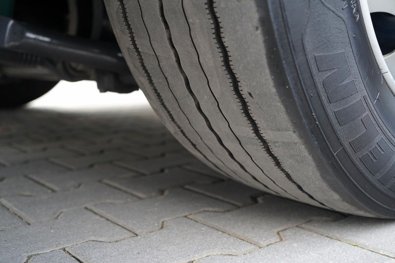 Plachtové nákladné vozidlo Volvo FH 500 / I-SAVE / XL / ZESTAW TANDEM PRZEJAZDOWY: obrázok 24