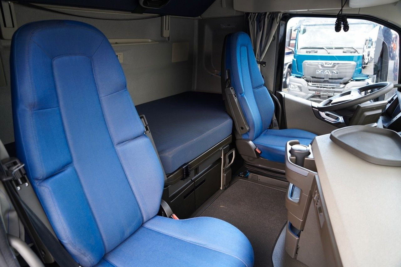 Plachtové nákladné vozidlo Volvo FH 500 / I-SAVE / XL / ZESTAW TANDEM PRZEJAZDOWY: obrázok 39