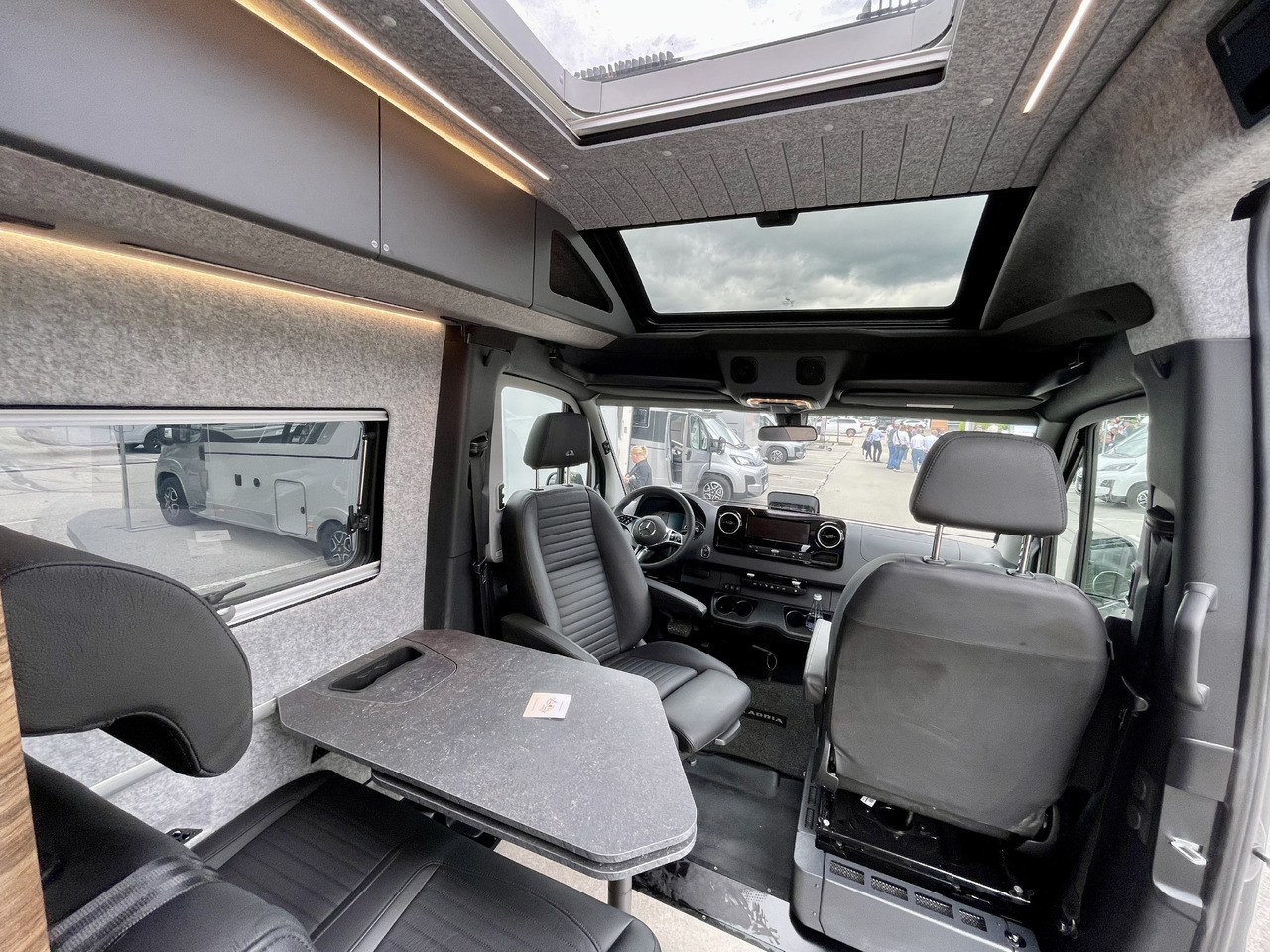 ADRIA Super Twin 600 SP - Obytný van: obrázok 5 ADRIA Super Twin 600 SP - Obytný van: obrázok 5