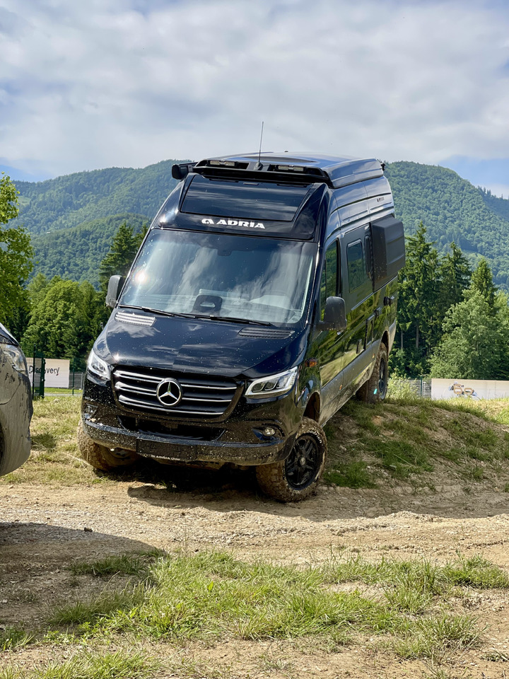 ADRIA Super Twin 600 SP - Obytný van: obrázok 3 ADRIA Super Twin 600 SP - Obytný van: obrázok 3