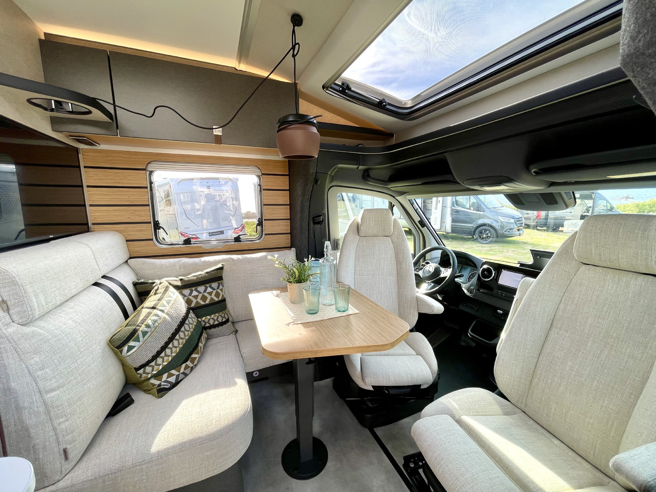 Nový Polointegrované obytné auto HYMER / ERIBA Cross Trail: obrázok 6 Nový Polointegrované obytné auto HYMER / ERIBA Cross Trail: obrázok 6