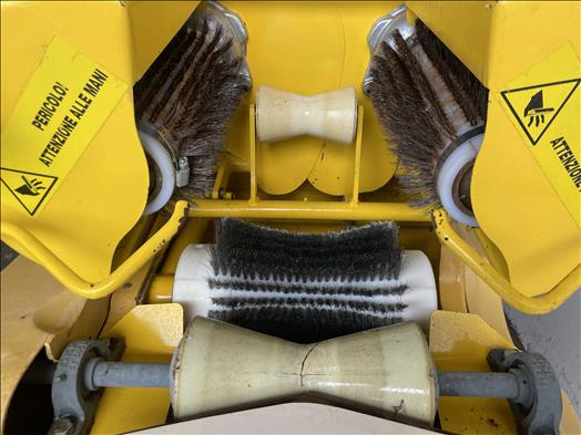 Cavecchi Pulitrice F Cheese cleaning machine - Potravinársky stroj: obrázok 3 Cavecchi Pulitrice F Cheese cleaning machine - Potravinársky stroj: obrázok 3