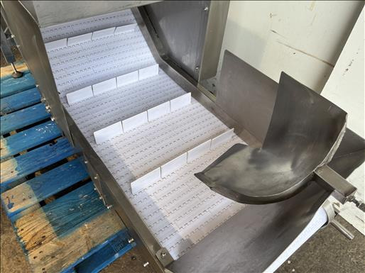 NNP Flighted elevator conveyor - Dopravník: obrázok 3 NNP Flighted elevator conveyor - Dopravník: obrázok 3