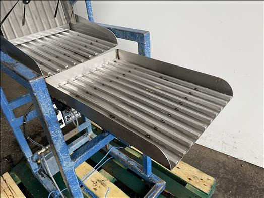 NNP Vibratory conveyor - Dopravník: obrázok 4 NNP Vibratory conveyor - Dopravník: obrázok 4