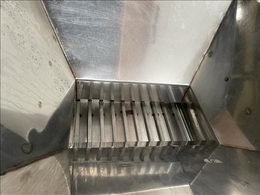 NNP Vibratory conveyor - Dopravník: obrázok 3 NNP Vibratory conveyor - Dopravník: obrázok 3