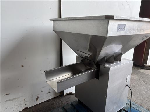 NNP Vibratory feeder - Dopravník: obrázok 4 NNP Vibratory feeder - Dopravník: obrázok 4