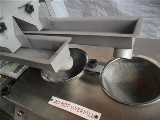 NNP sieve vibratory sieving unit - Pekárensky stroj: obrázok 4 NNP sieve vibratory sieving unit - Pekárensky stroj: obrázok 4