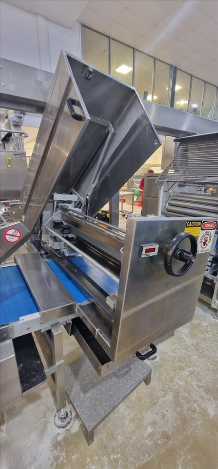 Rondo Laminazione pastry sheeting line - Pekárensky stroj: obrázok 4 Rondo Laminazione pastry sheeting line - Pekárensky stroj: obrázok 4