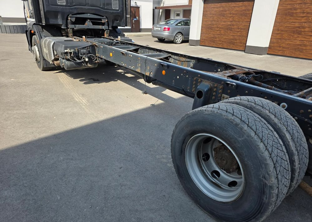 Iveco EUROCARGO 160E28 RAMA DO ZABUDOWY/ LAWETA / MANUAL / - Podvozek s kabinou: obrázok 5 Iveco EUROCARGO 160E28 RAMA DO ZABUDOWY/ LAWETA / MANUAL / - Podvozek s kabinou: obrázok 5