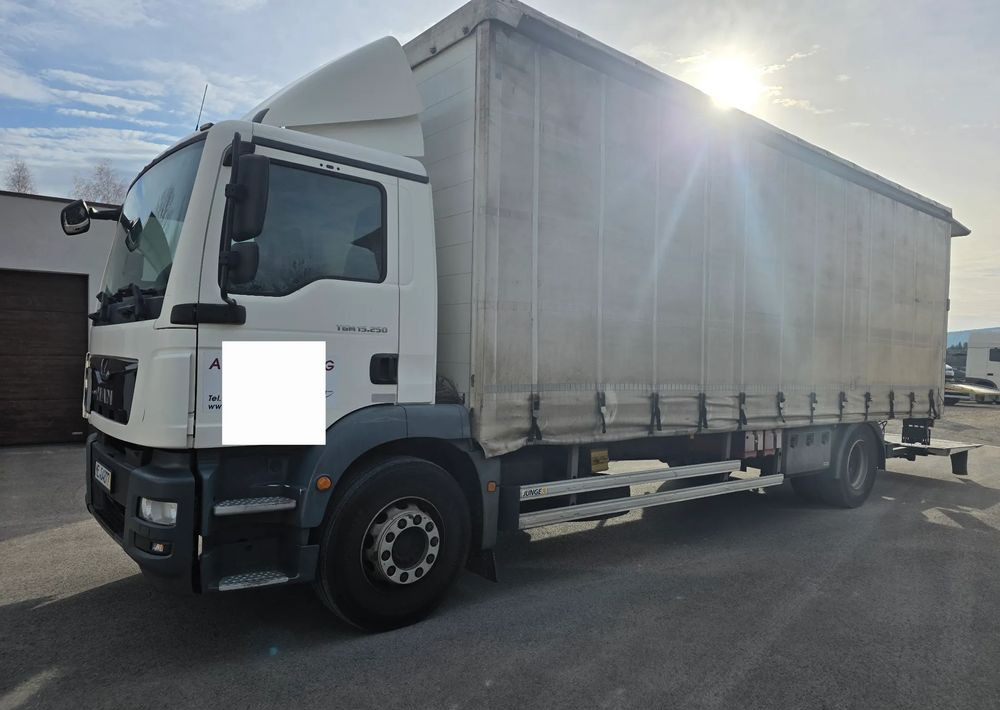 MAN TGM 15.250 /18.250 /FIRANKA / RAMA DO ZABUDOWY / WYWROTKA / HAKOWIEC / MANUALNA - Plachtové nákladné vozidlo: obrázok 1 MAN TGM 15.250 /18.250 /FIRANKA / RAMA DO ZABUDOWY / WYWROTKA / HAKOWIEC / MANUALNA - Plachtové nákladné vozidlo: obrázok 1