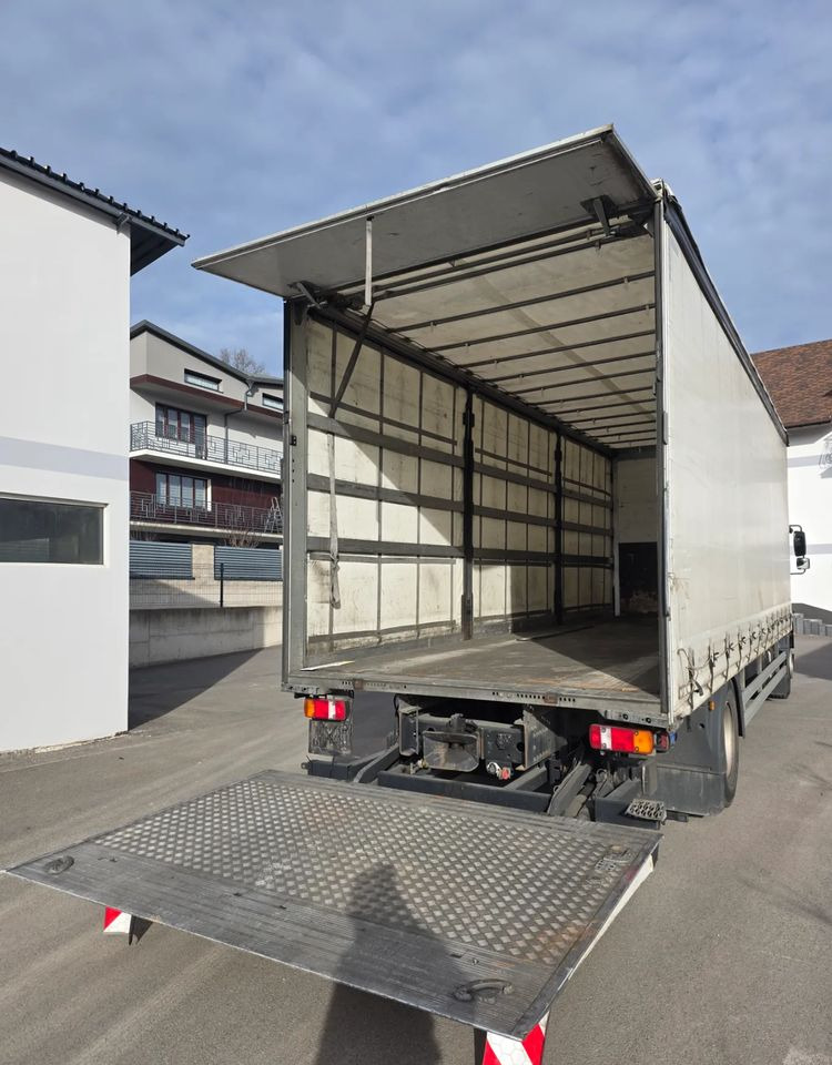 MAN TGM 15.250 /18.250 /FIRANKA / RAMA DO ZABUDOWY / WYWROTKA / HAKOWIEC / MANUALNA - Plachtové nákladné vozidlo: obrázok 4 MAN TGM 15.250 /18.250 /FIRANKA / RAMA DO ZABUDOWY / WYWROTKA / HAKOWIEC / MANUALNA - Plachtové nákladné vozidlo: obrázok 4