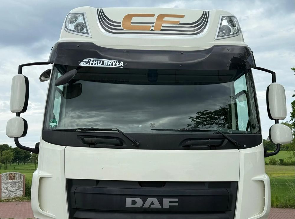 DAF CF 330/10.2017/KONTENER MEBLOWY/IZOTERMA/WINDA/18 PALET/E6/NISKI PRZEBIEG/Z NIEMIEC/JAK NOWY/DUŻY SILNIK 10 837cm3// - Skříňový nákladní auto: obrázok 4 DAF CF 330/10.2017/KONTENER MEBLOWY/IZOTERMA/WINDA/18 PALET/E6/NISKI PRZEBIEG/Z NIEMIEC/JAK NOWY/DUŻY SILNIK 10 837cm3// - Skříňový nákladní auto: obrázok 4