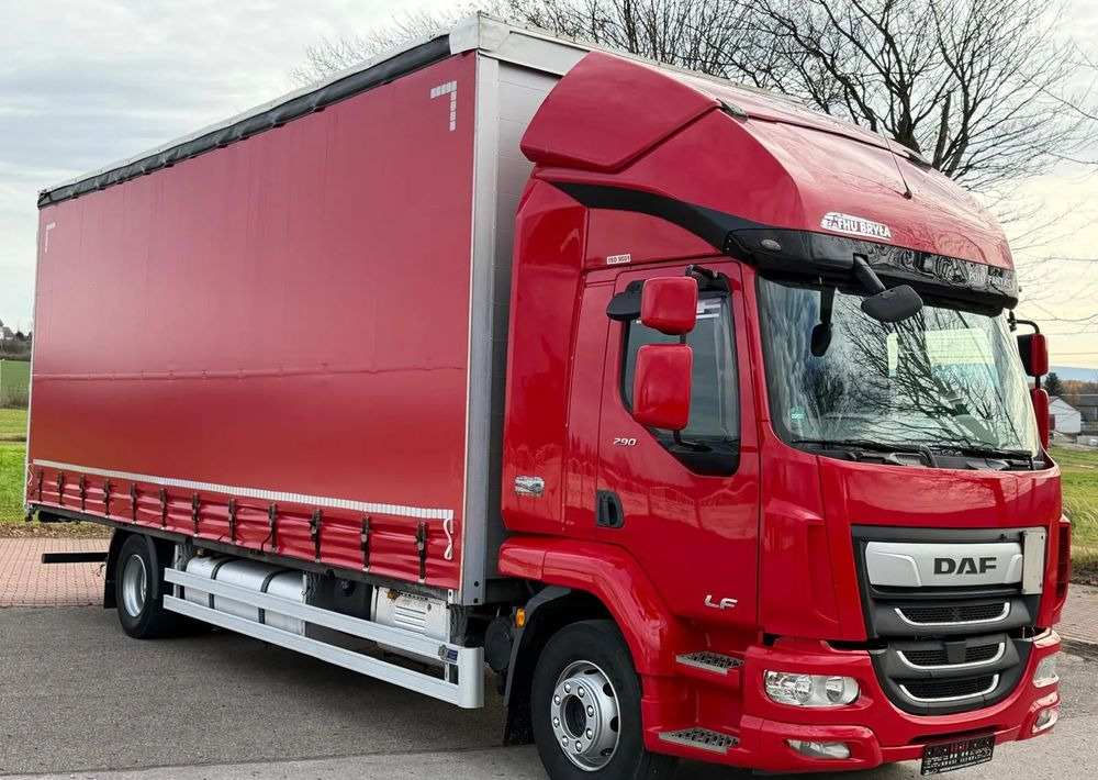 DAF LF 260 / WINDA / 16TON DMC / 3M WYSOKOŚĆ / JUMBO / FIRANKA / SYPIALKA / AUTOMAT / JEDEN WŁAŚCICIE / EURO 6 / 2017/ SPROWADZONY / 19 PALET / DUŻA ŁADOWNOŚĆ / - Plachtové nákladné vozidlo: obrázok 2 DAF LF 260 / WINDA / 16TON DMC / 3M WYSOKOŚĆ / JUMBO / FIRANKA / SYPIALKA / AUTOMAT / JEDEN WŁAŚCICIE / EURO 6 / 2017/ SPROWADZONY / 19 PALET / DUŻA ŁADOWNOŚĆ / - Plachtové nákladné vozidlo: obrázok 2