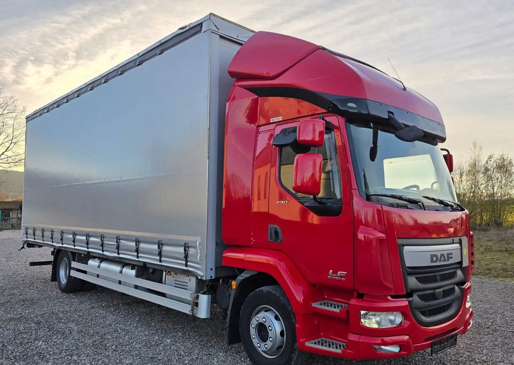 DAF LF 290 / WINDA / 16TON DMC / 3M WYSOKOŚĆ / JUMBO / FIRANKA / SYPIALKA / AUTOMAT / JEDEN WŁAŚCICIE / EURO 6 / 2017/ SPROWADZONY / 19 PALET / DUŻA ŁADOWNOŚĆ / - Plachtové nákladné vozidlo: obrázok 1 DAF LF 290 / WINDA / 16TON DMC / 3M WYSOKOŚĆ / JUMBO / FIRANKA / SYPIALKA / AUTOMAT / JEDEN WŁAŚCICIE / EURO 6 / 2017/ SPROWADZONY / 19 PALET / DUŻA ŁADOWNOŚĆ / - Plachtové nákladné vozidlo: obrázok 1