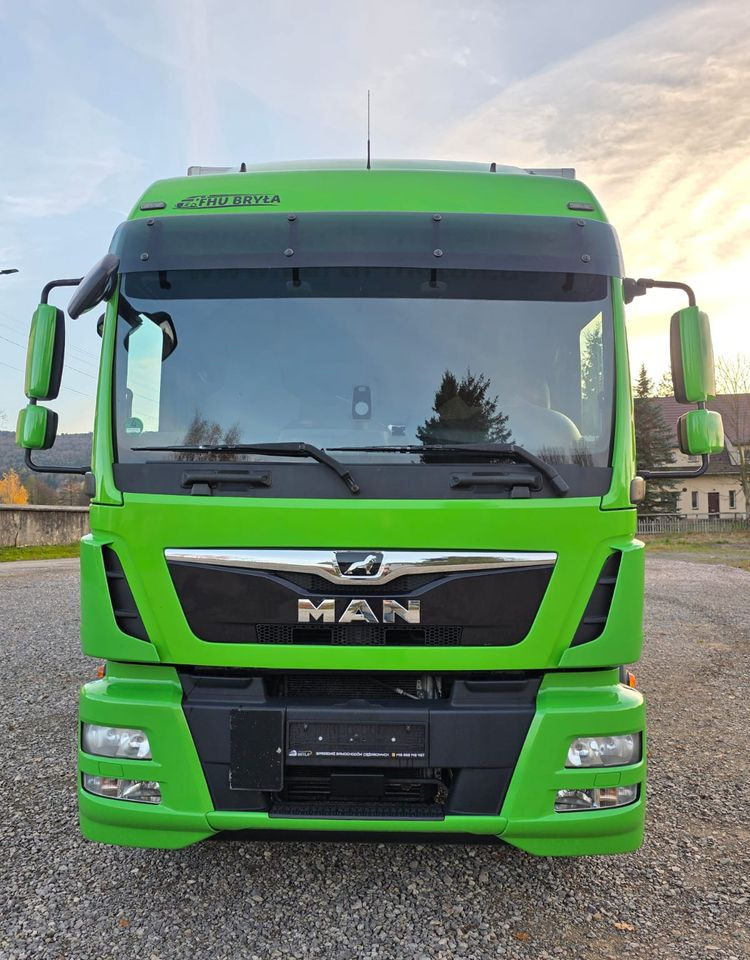 MAN TGM 18.320 / 18.290 / 15.290 / IZOTERMA / WINDA / 19PALET / E6 / 08.2018 / LIFT / SPROWADZONY / AUTOMAT / SYPIALKA / PIERWSZY WŁAŚCICIEL / BOCZNE DRZWI / STAN BARDZO DOBRY - Chladirenské nákladné vozidlo: obrázok 3 MAN TGM 18.320 / 18.290 / 15.290 / IZOTERMA / WINDA / 19PALET / E6 / 08.2018 / LIFT / SPROWADZONY / AUTOMAT / SYPIALKA / PIERWSZY WŁAŚCICIEL / BOCZNE DRZWI / STAN BARDZO DOBRY - Chladirenské nákladné vozidlo: obrázok 3