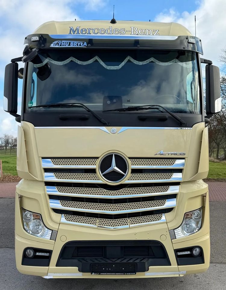 Mercedes-Benz ACTROS 1846 / FIRANKA / WINDA / 18 EUROPALET / AUTOMAT / Z NIEMIEC / 2019 / PRZEBIEG 370 TYŚ KM - Plachtové nákladné vozidlo: obrázok 3 Mercedes-Benz ACTROS 1846 / FIRANKA / WINDA / 18 EUROPALET / AUTOMAT / Z NIEMIEC / 2019 / PRZEBIEG 370 TYŚ KM - Plachtové nákladné vozidlo: obrázok 3