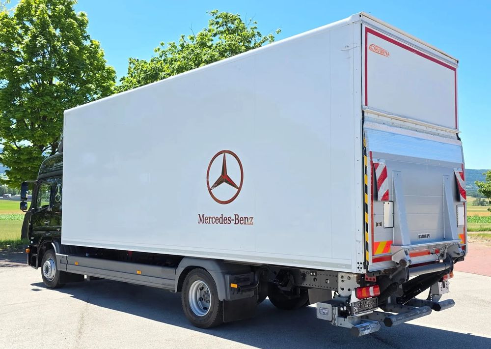 Mercedes-Benz ATEGO 1527/1530/IZOTERMA/WINDA/SPROWADZONY/E6/PIERWSZY WŁAŚCICIEL/AUTOMAT/18EURO PALET/STAN BARDZO DOBRY - Chladirenské nákladné vozidlo: obrázok 4 Mercedes-Benz ATEGO 1527/1530/IZOTERMA/WINDA/SPROWADZONY/E6/PIERWSZY WŁAŚCICIEL/AUTOMAT/18EURO PALET/STAN BARDZO DOBRY - Chladirenské nákladné vozidlo: obrázok 4