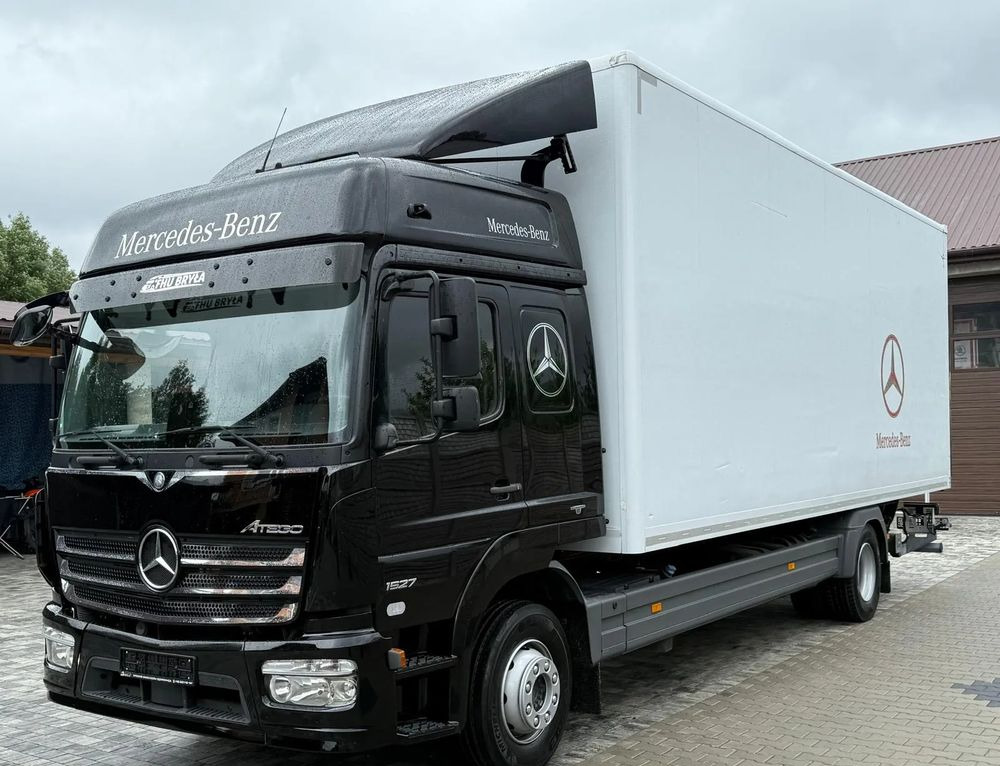 Mercedes-Benz ATEGO 1527/1530/IZOTERMA/WINDA/SPROWADZONY/E6/PIERWSZY WŁAŚCICIEL/AUTOMAT/18EURO PALET/STAN BARDZO DOBRY - Chladirenské nákladné vozidlo: obrázok 1 Mercedes-Benz ATEGO 1527/1530/IZOTERMA/WINDA/SPROWADZONY/E6/PIERWSZY WŁAŚCICIEL/AUTOMAT/18EURO PALET/STAN BARDZO DOBRY - Chladirenské nákladné vozidlo: obrázok 1