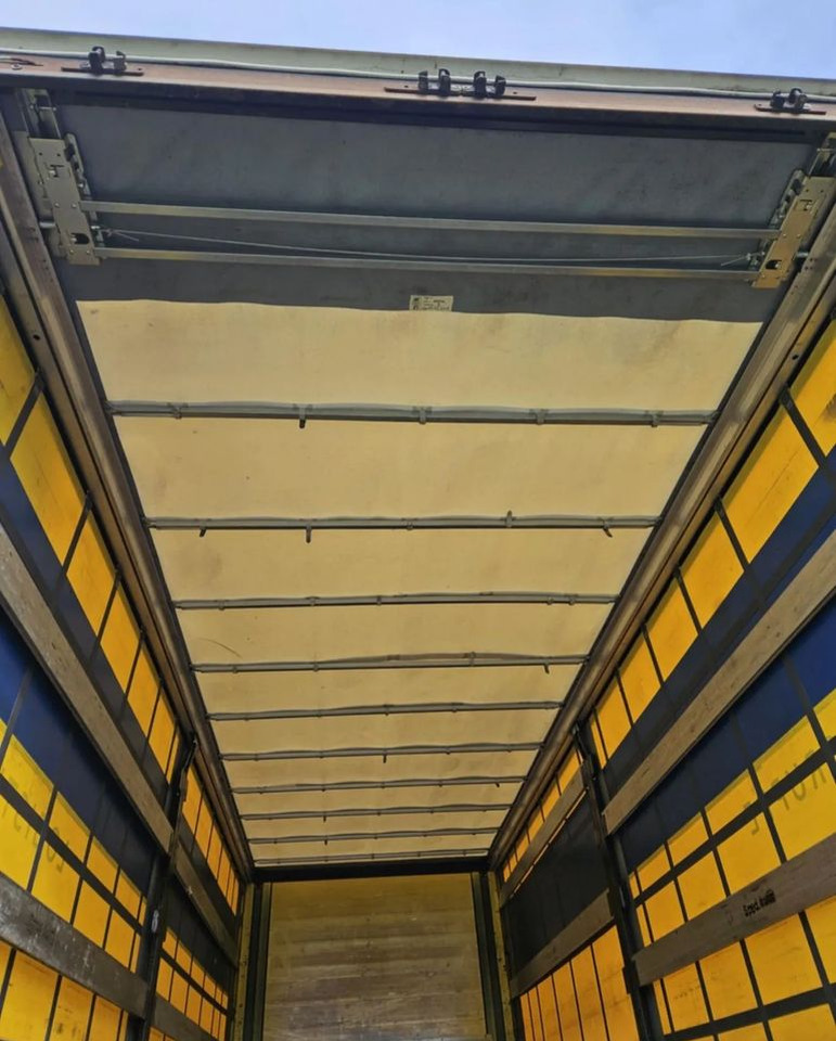 Scania KOGEL / ZABUDOWA / BDF / FIRANKA / DŁ.7.3M _ - Plachtové nákladné vozidlo: obrázok 5 Scania KOGEL / ZABUDOWA / BDF / FIRANKA / DŁ.7.3M _ - Plachtové nákladné vozidlo: obrázok 5