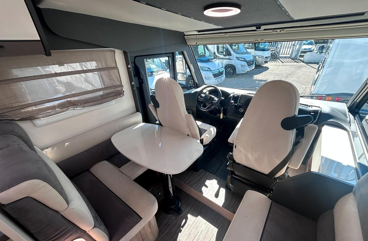 - Karavan: obrázok 3 - Karavan: obrázok 3