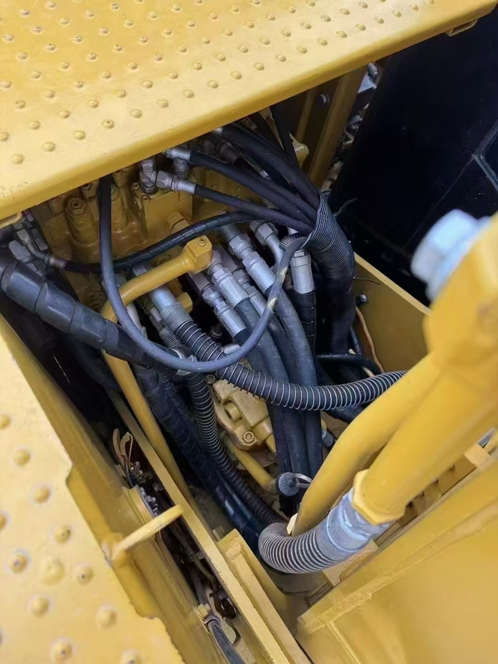 CATERPILLAR CAT 312 D - Pásové rýpadlo: obrázok 4 CATERPILLAR CAT 312 D - Pásové rýpadlo: obrázok 4