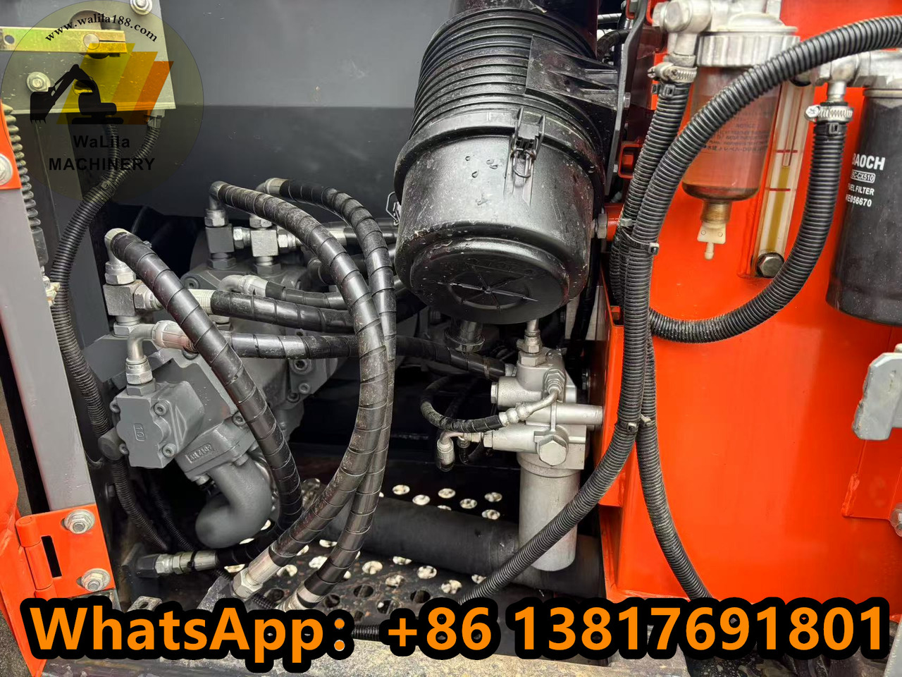 HITACHI ZX70 - Mini rýpadlo: obrázok 2 HITACHI ZX70 - Mini rýpadlo: obrázok 2