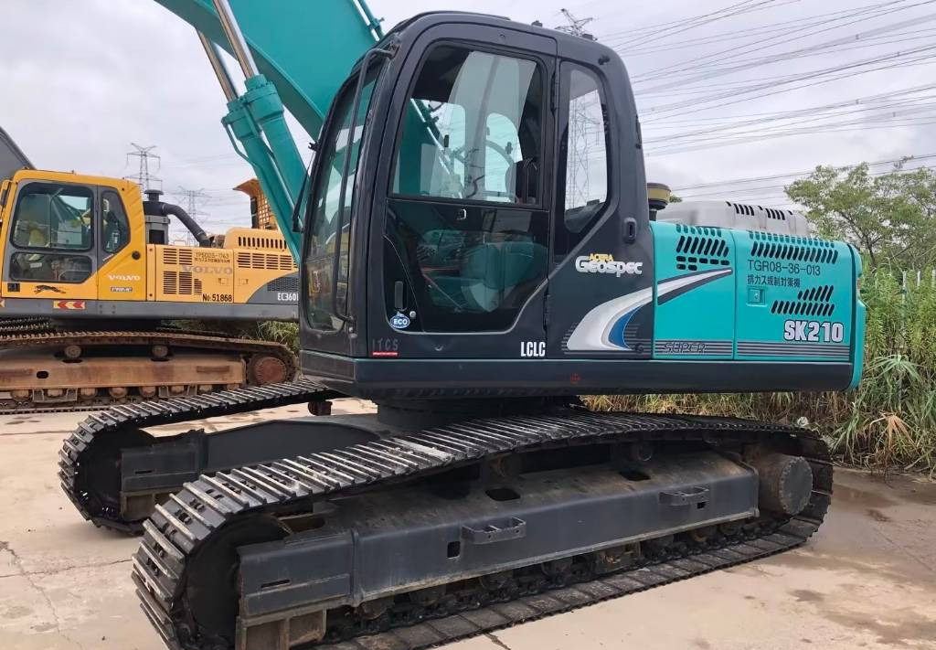 Kobelco SK 210-8 - Pásové rýpadlo: obrázok 3 Kobelco SK 210-8 - Pásové rýpadlo: obrázok 3