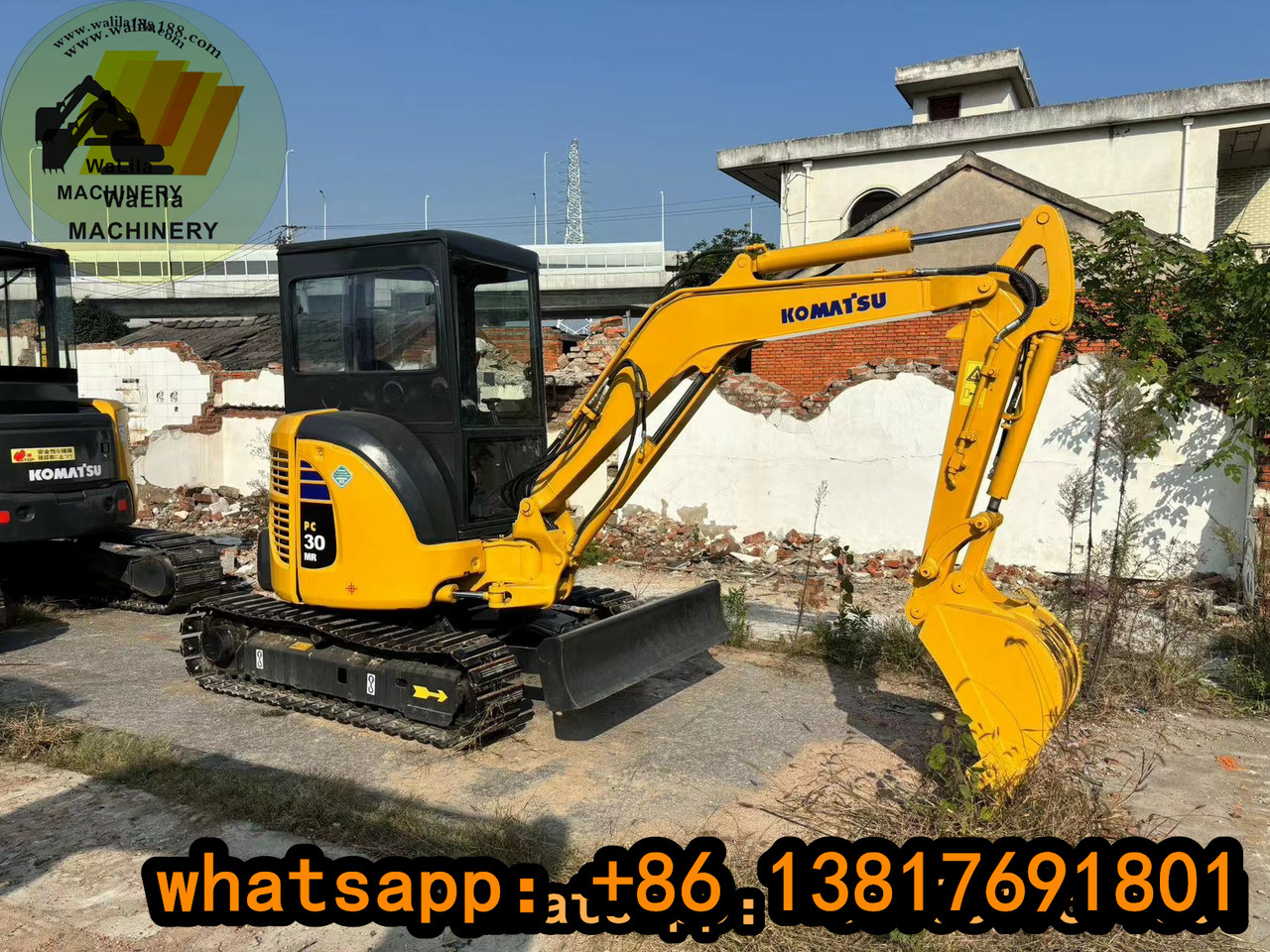 Komatsu PC 30 MR-3 Komatsu 30, Komatsu 35-3 - Mini rýpadlo: obrázok 1 Komatsu PC 30 MR-3 Komatsu 30, Komatsu 35-3 - Mini rýpadlo: obrázok 1