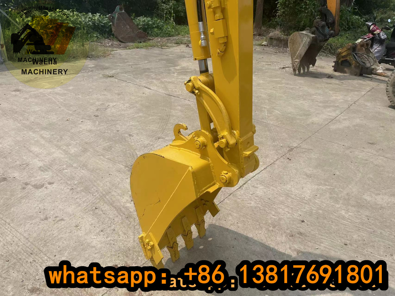 Komatsu PC 30 MR-3 Komatsu 30, Komatsu 35-3 - Mini rýpadlo: obrázok 4 Komatsu PC 30 MR-3 Komatsu 30, Komatsu 35-3 - Mini rýpadlo: obrázok 4