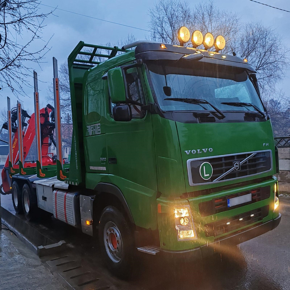 VOLVO FH12 - Nákladné vozidlo na prepravu dreva, Auto s hydraulickou rukou: obrázok 1 VOLVO FH12 - Nákladné vozidlo na prepravu dreva, Auto s hydraulickou rukou: obrázok 1