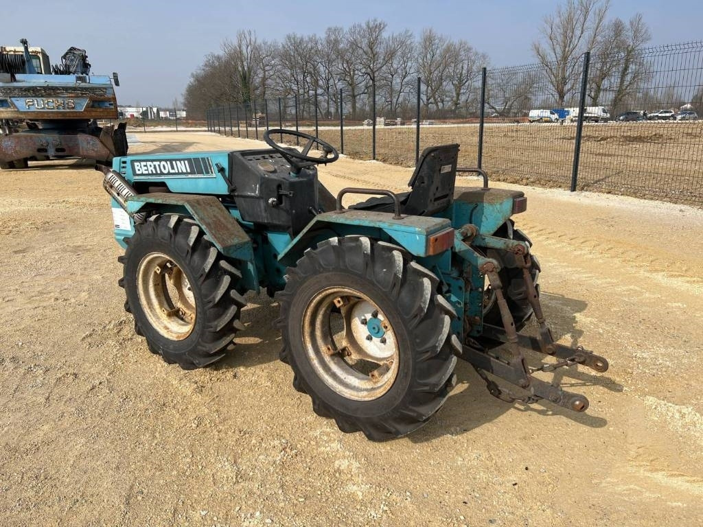 Bertolini 2033 - Traktor: obrázok 5 Bertolini 2033 - Traktor: obrázok 5
