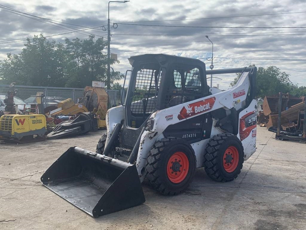 Bobcat S 76 - Šmykom riadený nakladač: obrázok 4 Bobcat S 76 - Šmykom riadený nakladač: obrázok 4