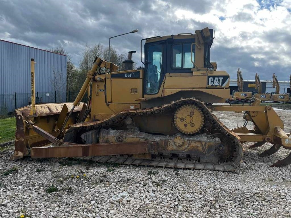 CAT D 6 T LGP - Buldozér: obrázok 3 CAT D 6 T LGP - Buldozér: obrázok 3