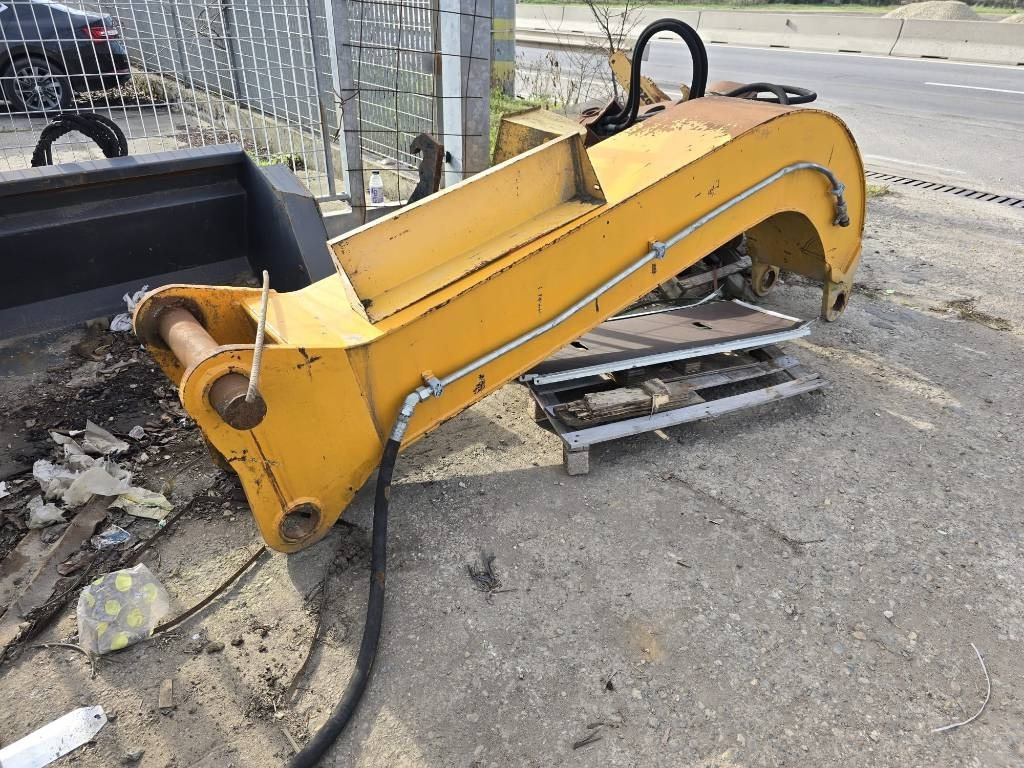 CAT Extension Long Arm - Výložník pre Stavebné stroje: obrázok 1 CAT Extension Long Arm - Výložník pre Stavebné stroje: obrázok 1