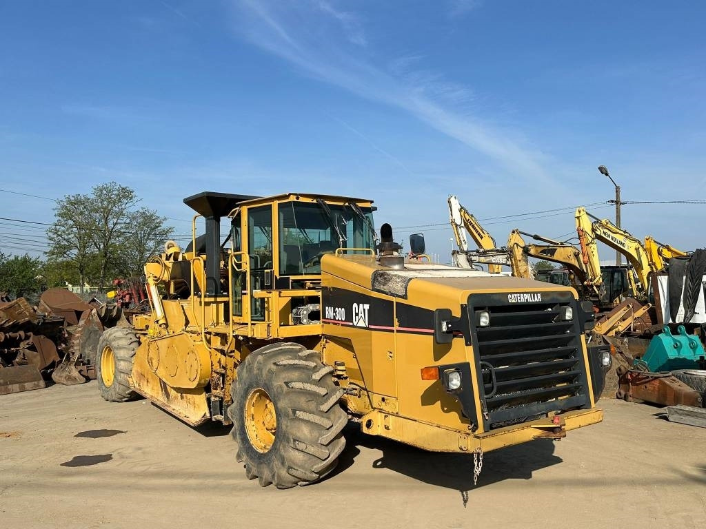 CAT RM 300 - Stabilizátor zeminy: obrázok 4 CAT RM 300 - Stabilizátor zeminy: obrázok 4