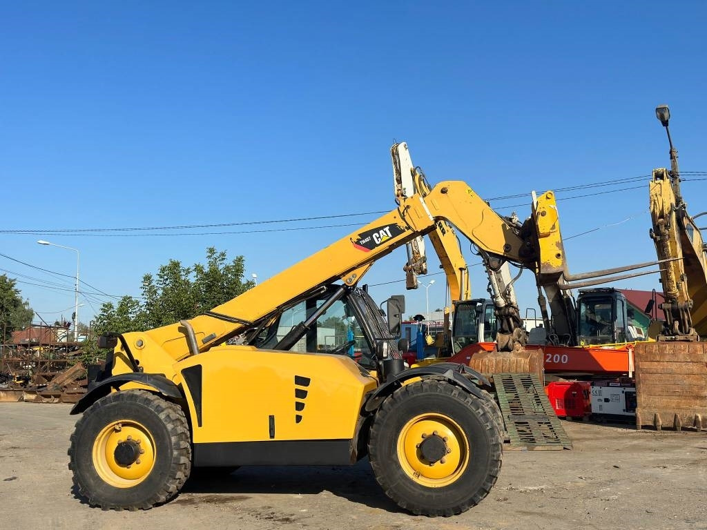 CAT TH407AG - Teleskopický nakladač: obrázok 3 CAT TH407AG - Teleskopický nakladač: obrázok 3
